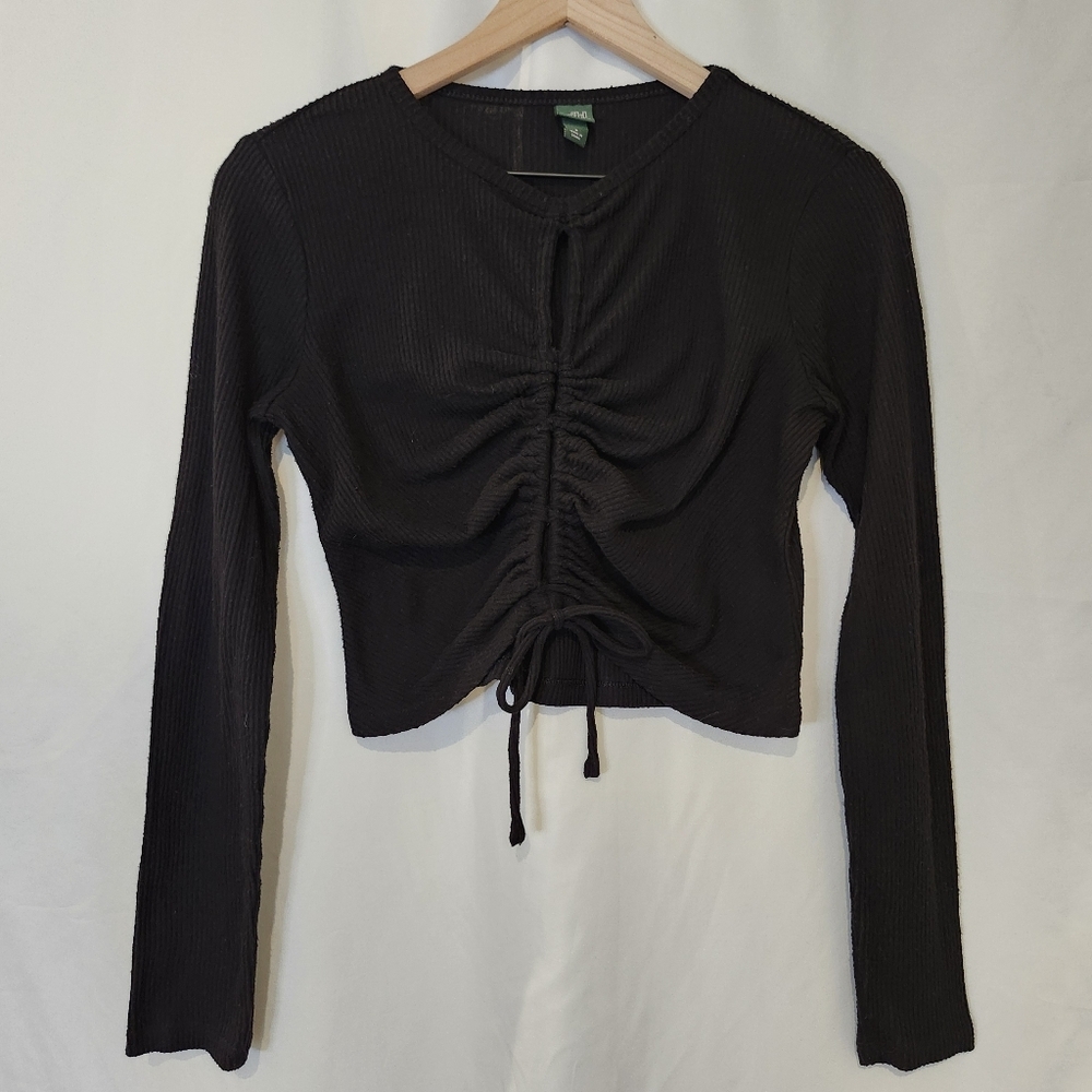 Black Split Front Ribbed Crop Top Womens Small Grunge Going‎ Out Indie Sleeze - Picture 4 of 7